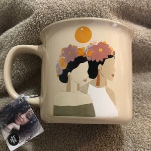 NWT Kenzi Studio & Co “Sisters/Friends”Coffee Mug